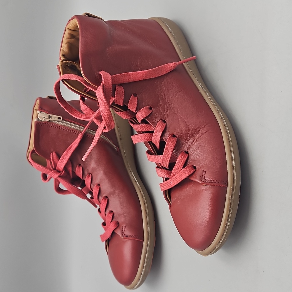 On Foot women's Red leather Lace Up Boots Women 38